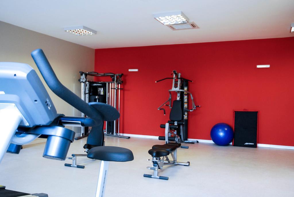 Regency Way Montevideo Hotel Екстер'єр фото